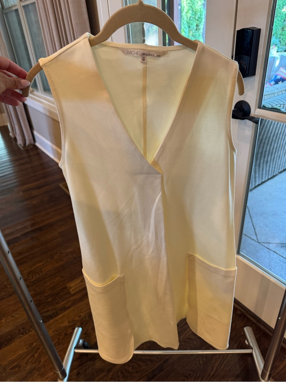 Rachel Sleeveless V-Neck Cream Tunic with Front Pockets
